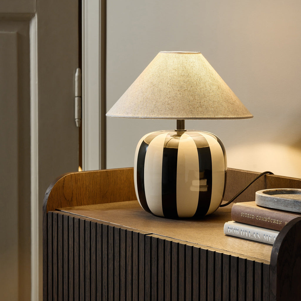 Vintage striped ceramic table lamp